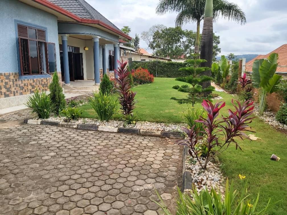 Comfort B&B Kigali Exterior photo